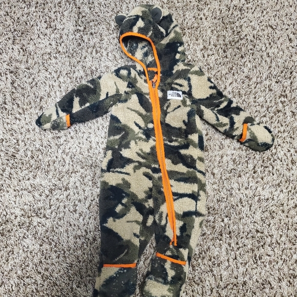 The North Face Infant Winter One Piece - Picture 2 of 3